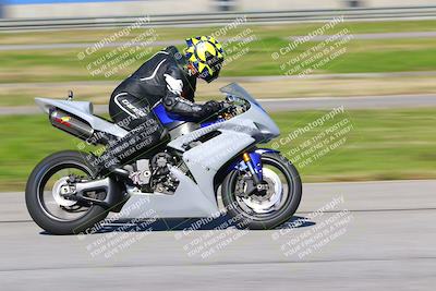 media/Jan-20-2023-Fastrack Riders (Fri) [[f2ad32aba3]]/Level 2/session 4 turn 6/